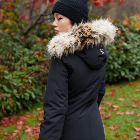 Tna Haven Parka - Picture 3 of 8